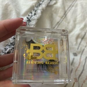 3D Mink  Lashes style: Genius